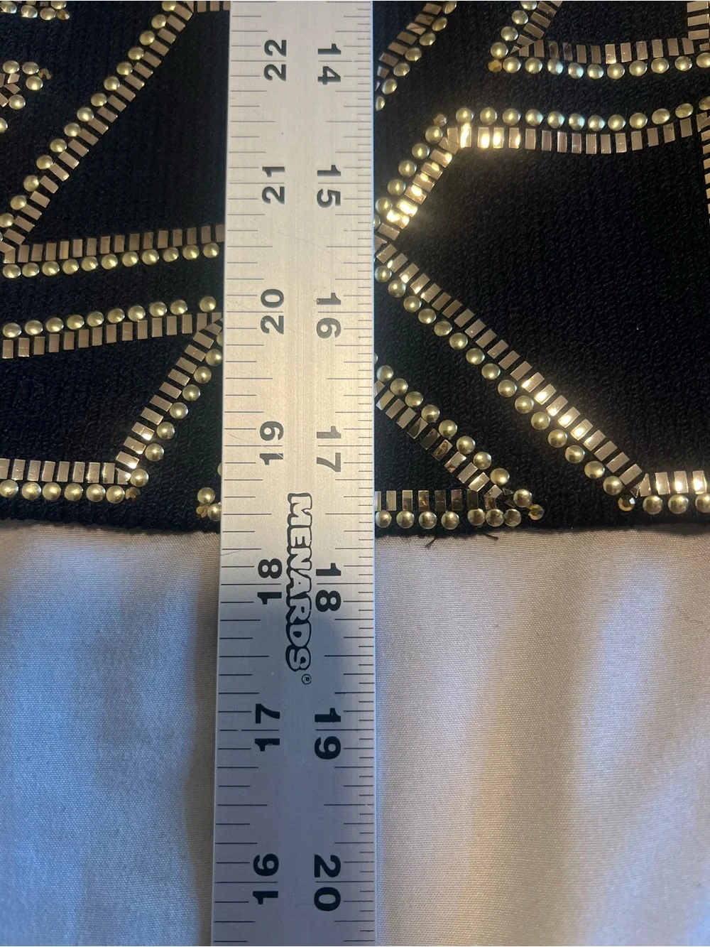 St. John Collection cropped black